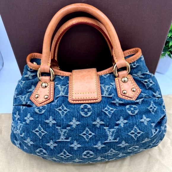 LOUIS VUITTON Authentic Pleaty Denim Handbag EXCELLENT Condition. Tags included - Picture 2 of 13